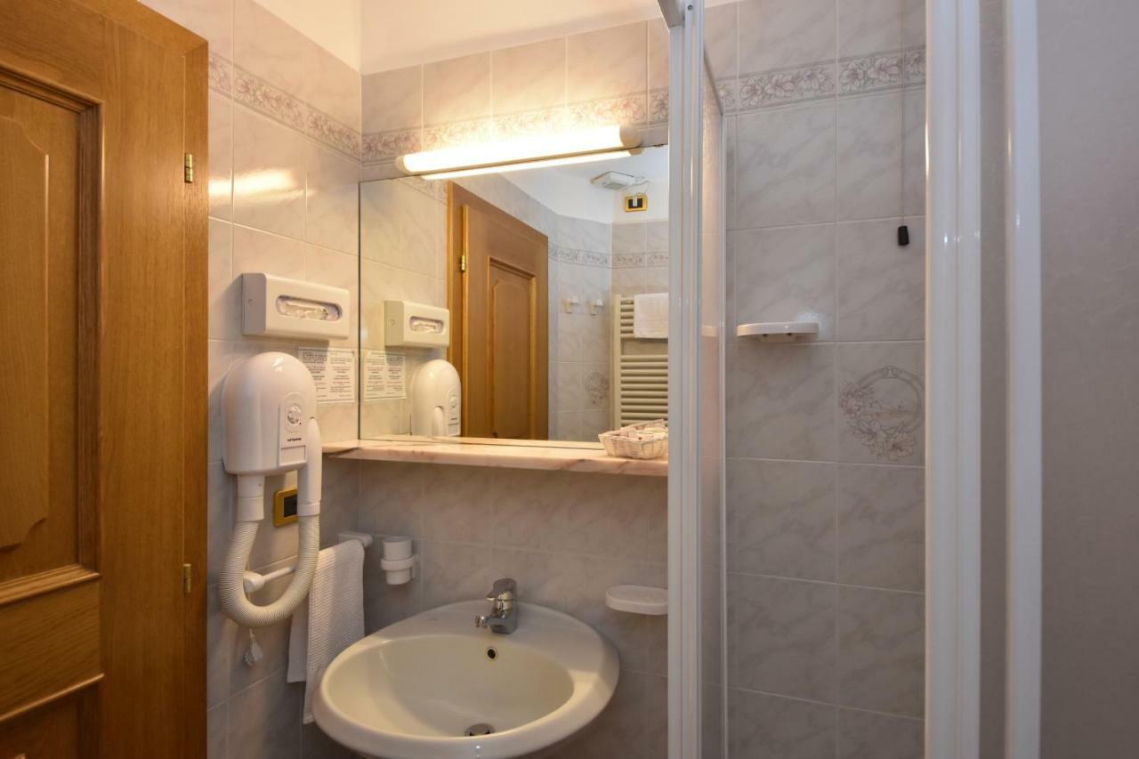 Hotel San Marco Passo San Pellegrino Εξωτερικό φωτογραφία
